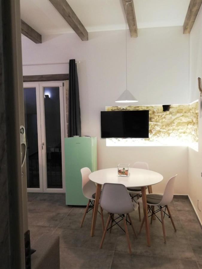 Cavour 45 - Ortigia Apartments Syrakus Exterior foto
